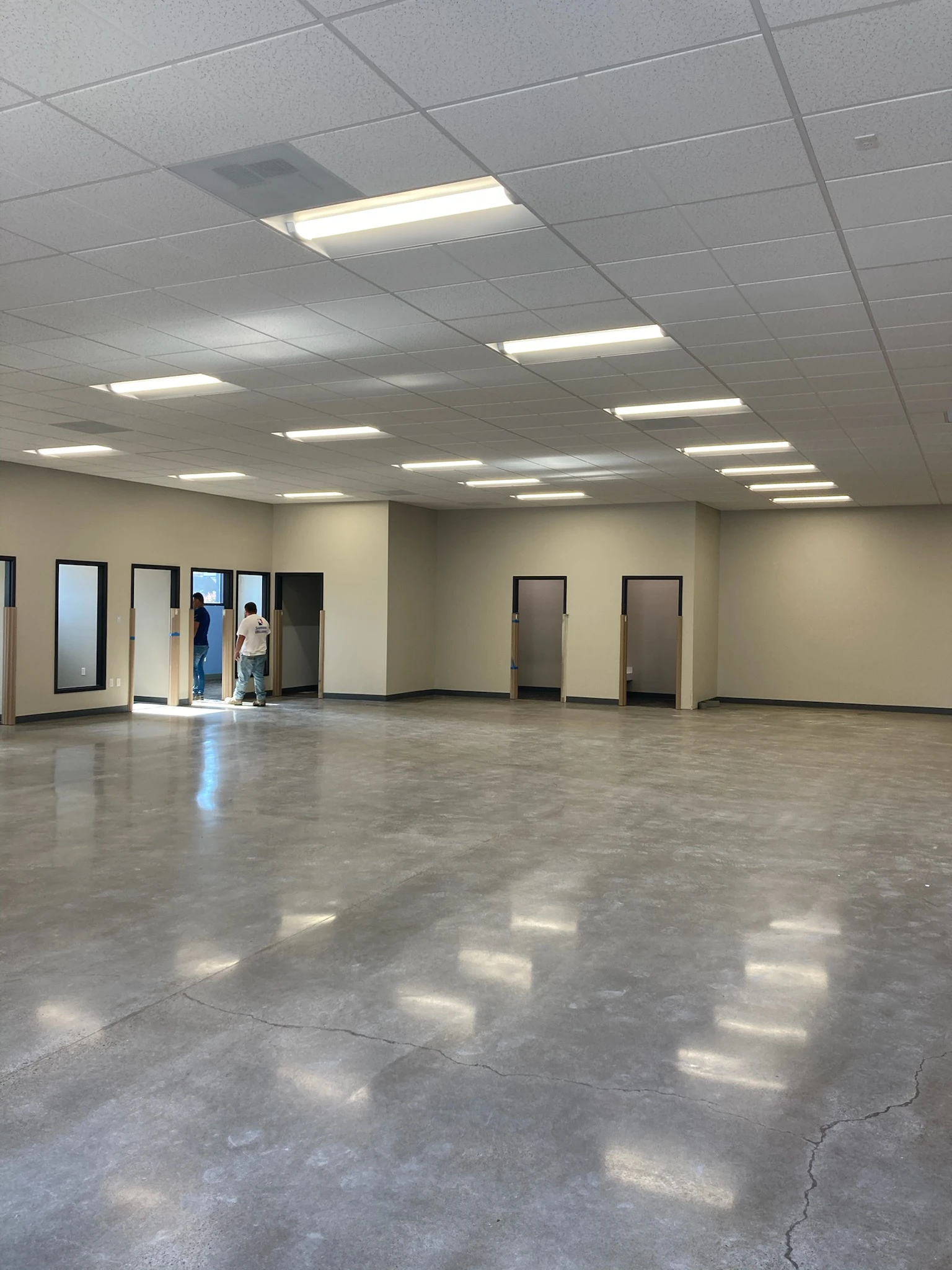 Commercial tenant shell electrical buildout