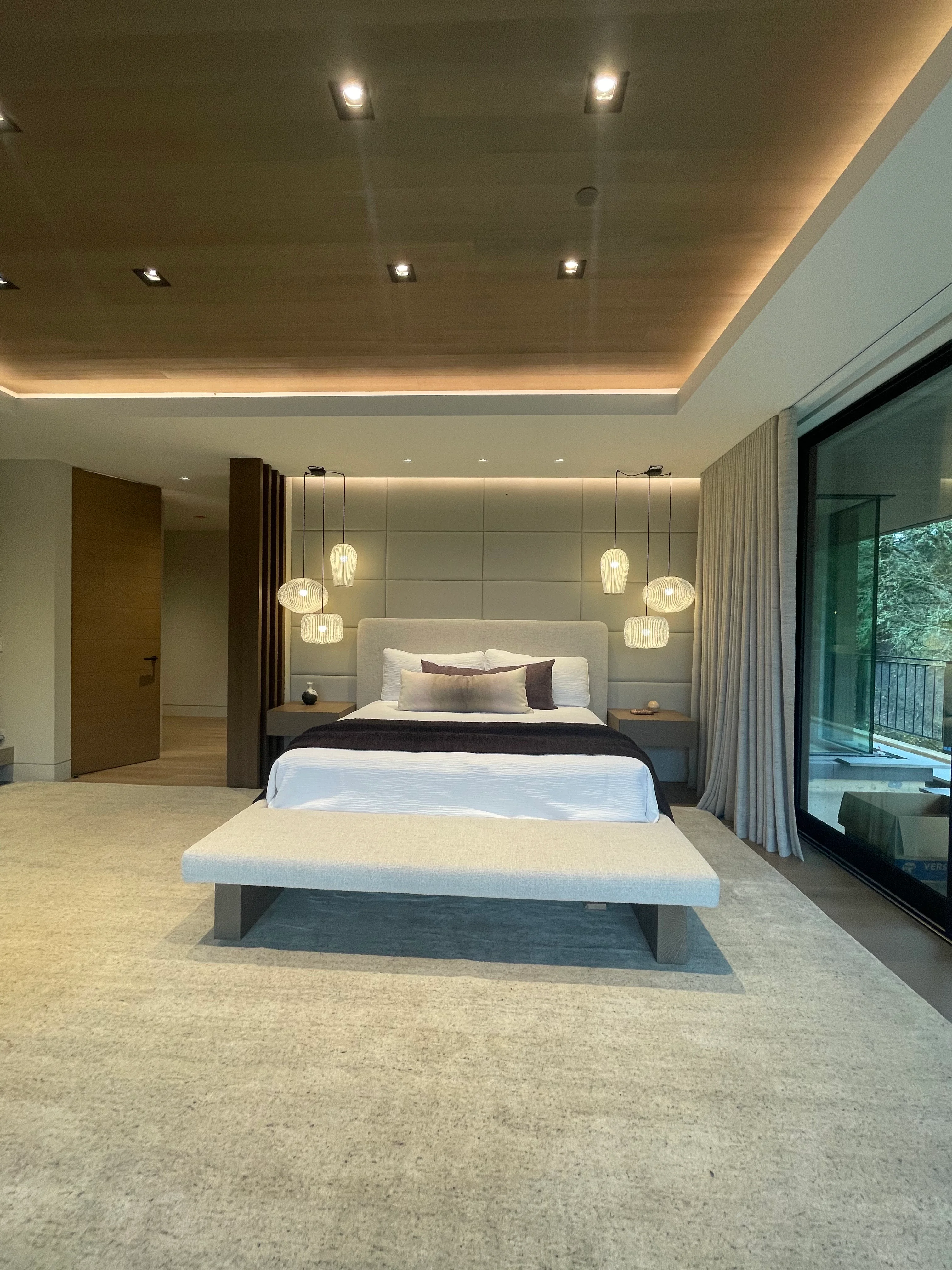 Loft bedroom pendant lighting